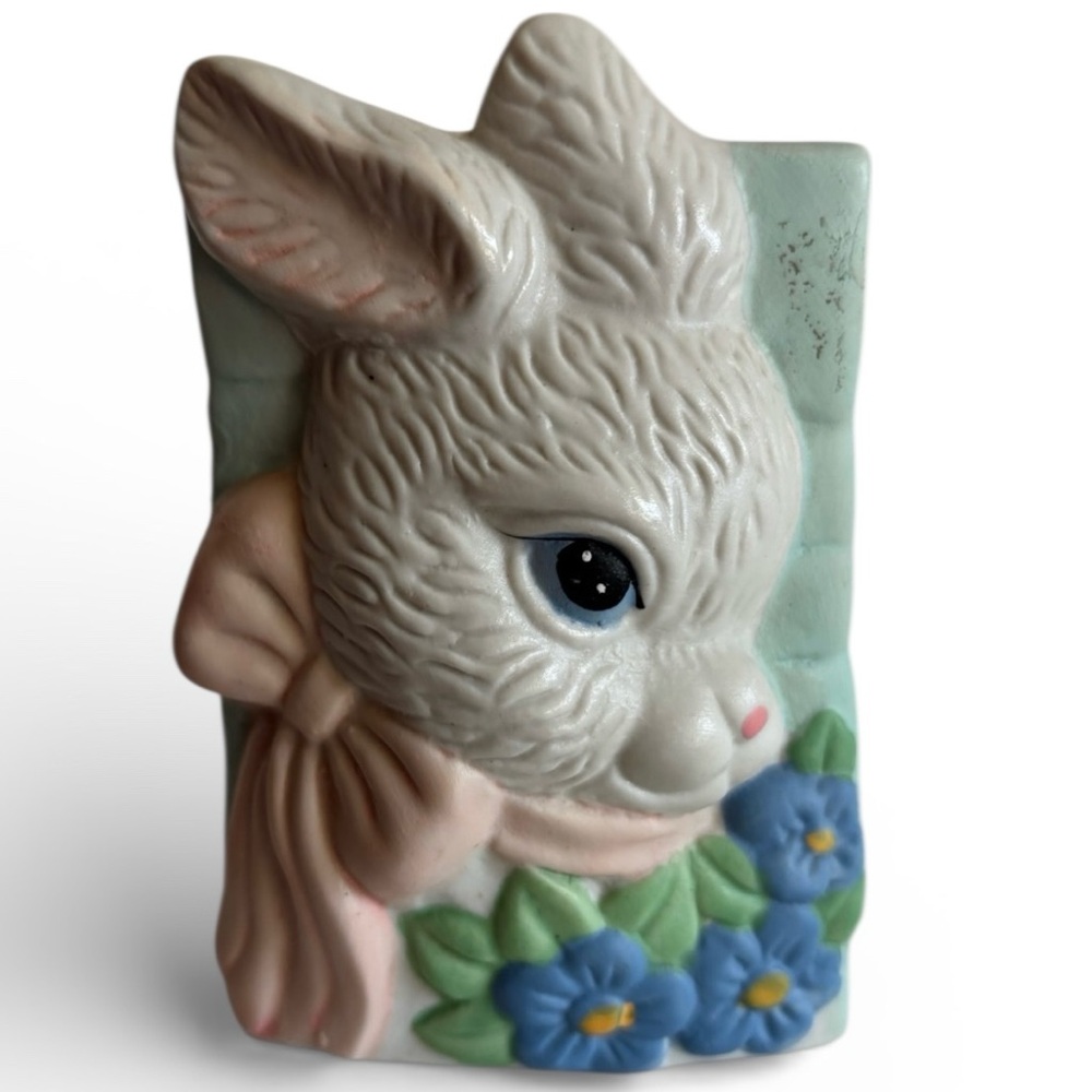 Vintage Loomco Ceramic Easter Bunny Basket 1996 wire handle missing vase decor